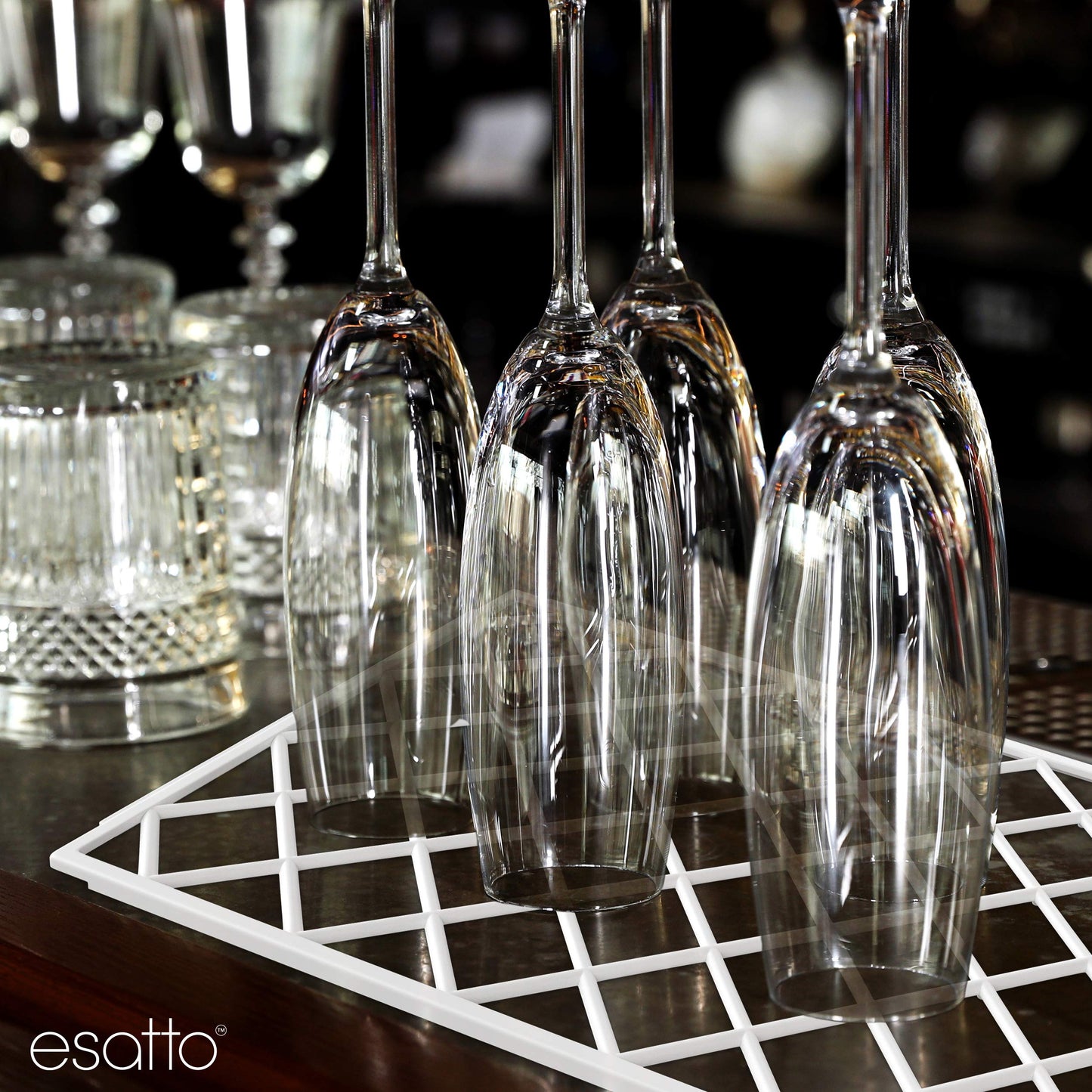 Esatto Bar Products 10 Pieces Interlocking Shelf Mats 8 x 12 Inches, Clear - For Spills, Clean Bars, Stain Protection, and an Anti-slip Surface
